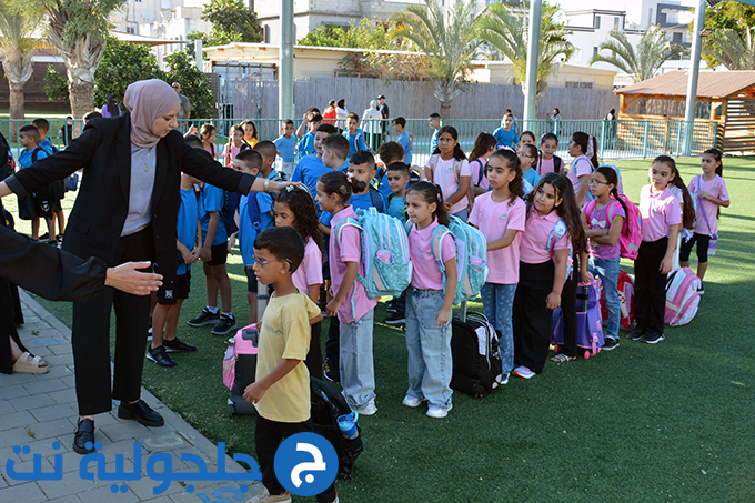 افتتاح العام الدراسي في جلجولية 